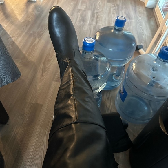 Avenue Black Knee-High Boots with Buckle 12W - Picture 4 of 8